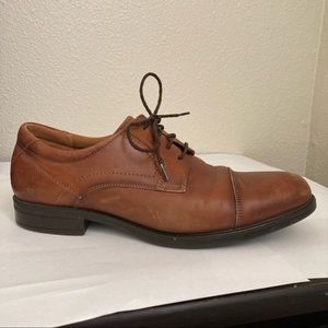 Florsheim comfortech brown leather Oxford dress shoes size 9.5 EEE triple wide
